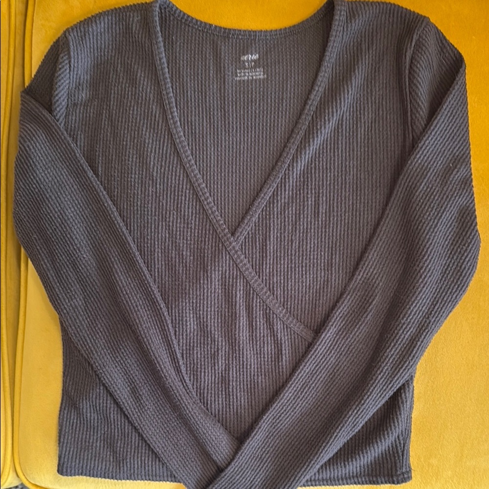 Aerie Grey Waffle Knit Wrap Top